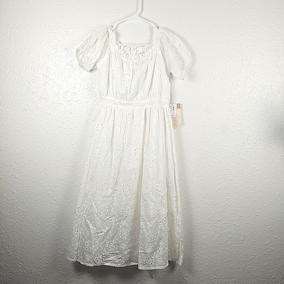 Sunday MI Amor MAXI White Eyelet Dress
